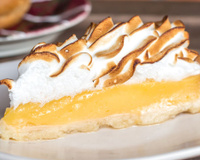 Torta de limão sem forno: receita suave e sem glúten acaba em minutos sempre que faço