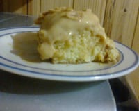 Bolo molhadinho de doce de leite