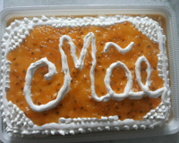 Bolo delicioso de mousse de maracujá