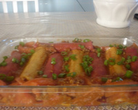 Panquecas coloridas ao molho