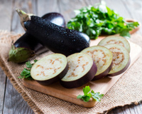 Água de berinjela: saiba os benefícios e como fazer em casa