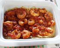 Linguine com camarão branco ao molho especial