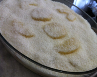 Torta de abacaxi e biscoito champagne da Tiada