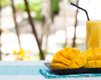 Suco de casca de manga