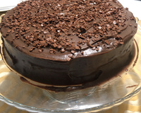 Bolo de chocolate crocante