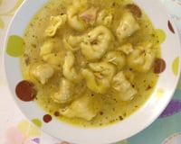 Sopa de capeletti