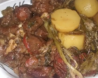 Rabada ou costela com agrião e batata