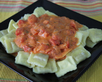 Ravioli ao molho