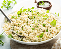 Thiago Ribeiro, chef de cozinha: "Se você tem dificuldade de retirar o arroz da dieta, essa aqui é a melhor opção para você substituir e é muito mais soltinho que aquela papa que você faz"