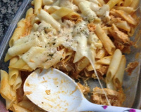 Penne com frango