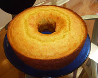 Bolo de laranja com casca fácil