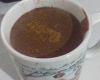 Chocolate quente cremoso e simples