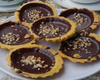 Nem farinha, nem lactose: torta de paçoca crocante e cremosa com baixo carboidrato é a sobremesa perfeita para reunir a família