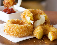 Cebola empanada recheada com queijo: como fazer