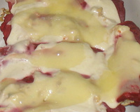 Panqueca de beterraba e frango