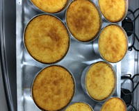 Bolo de queijo com milharina