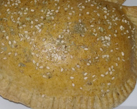 Pastel de farinha integral assado