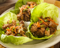 Muito mais que salada: a alface em receitas diferentes e saborosas