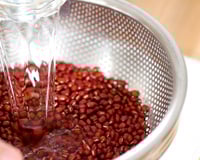 André Luiz, nutricionista e chef de cozinha: "Distensão abdominal e gases são as principais reclamações para você não consumir feijão. Deixa ele de remolho por mais ou menos 24 horas, lave bem e nunca cozinhe com essa água"