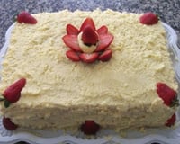 Torta de morango com nata