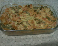 Macarrão com requeijão e peito de peru