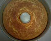 Bolo cremoso de milho em lata