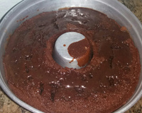 Bolo simples de chocolate