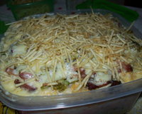 Batata recheada de frango e brócolis