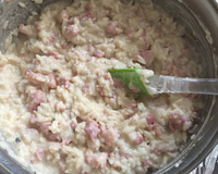 Arroz cremoso com linguiça, alho e ervas