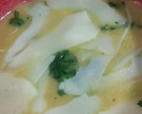 Sopa cremosa de milho verde