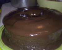 Calda de chocolate com leite integral