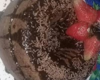 Bolo de chocolate com morango