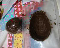 Ovo de Páscoa Crocante com Recheio de Brigadeiro Cremoso