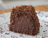 Faça essa sobremesa de chocolate em 10 minutos e todo mundo vai te pedir essa receita!