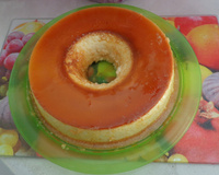 Pudim de leite em pó com coco