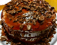 Bolo de chocolate fofinho e molhadinho