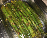 Aspargos ao alho