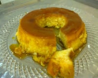 Pudim de leite condensado com leite de coco