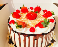 Bolo de aniversário de pêssego