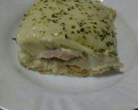 Bauru de forno com hambúrguer