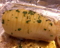 Batatas hasselback