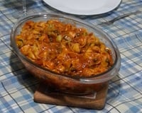 Penne com atum e alcaparras