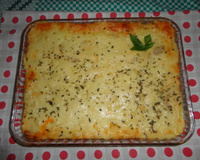 Escondidinho de batata com recheio de pizza