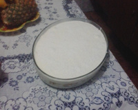 Pavê de creme com pêssego