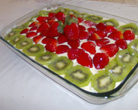 Bolo de morango e kiwi