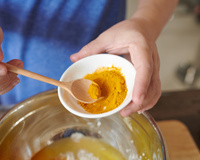 Benefícios do açafrão para a memória: o que acontece com o cérebro se consumir a especiaria com frequência