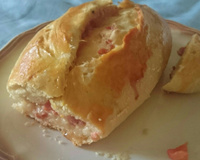 Pão recheado com presunto