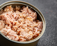 Pare de jogar fora as latas de atum: veja como economizar e organizar a casa reutilizando esse item, segundo o TudoGostoso