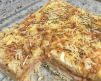 Sanduíche cremoso de forno