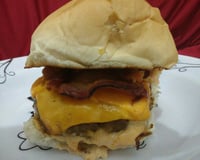 Hambúrguer de carne moída